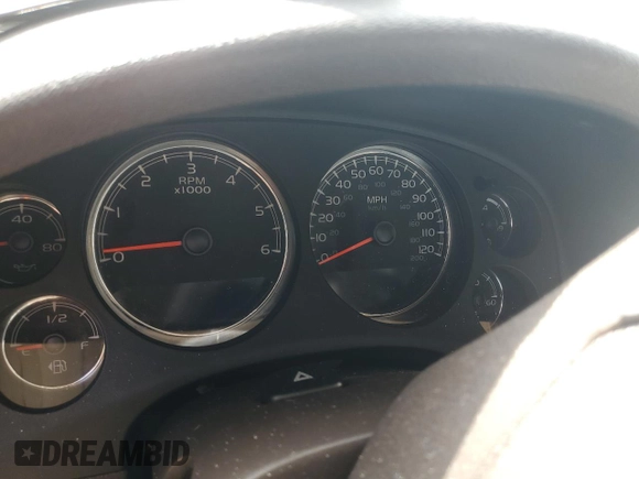 2014 GMC Yukon Denali with VIN 1GKS2EEF1ER134715, listed as a Copart auction lot 47008184 with 0 mi miles and Salvage Title. Bid and sale history available at carsss.com. Image 9.
