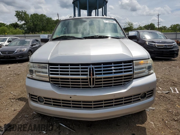 2012 Lincoln Navigator with VIN 5LMJJ2H52CEL04542, listed as a Copart auction lot 62708385 with 84,192 mi miles and Salvage title. Bid and sale history available at DreamBid. Image 5.