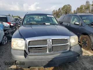 2005 Dodge Dakota ST with VIN 1D7HE28K55S207622, listed as a Copart auction lot 72201084 with 164,221 mi miles and Clean Title. Bid and sale history available at DreamBid. Image 5.