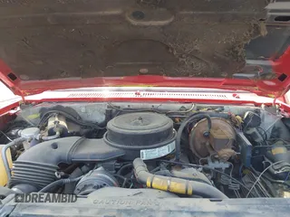 1991 GMC Suburban z VIN 1GKGR26N7MF513031, wystawiony jako IAAI lot #42179575 z przebiegiem 68 871 mil mil oraz . Historia ofert i sprzedaży dostępna na DreamBid. Obrazek 10.