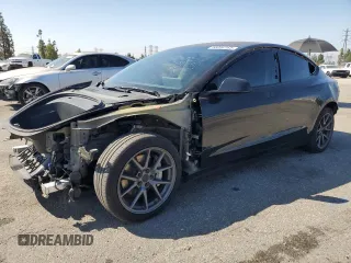 2023 Tesla Model 3 с VIN 5YJ3E1EA4PF562792, выставлен на аукционе Copart как лот 55994165 с пробегом 17 234 миль миль и Списание • Salvage title. История ставок и продаж доступна на DreamBid. Изображение 1.