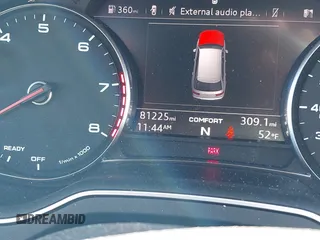 2018 Audi Q7 Premium Plus with VIN WA1LHAF76JD003831, listed as a IAAI auction lot 41781410 with 81,225 mi miles. Bid and sale history available at carsss.com. Image 15.
