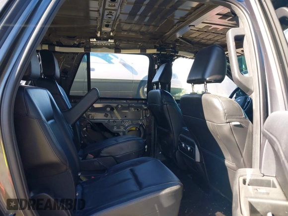 2021 Ford Expedition XLT with VIN 1FMJU1HT8MEA75501, listed as a IAAI auction lot 41212610 with 32,322 mi miles and . Bid and sale history available at DreamBid. Image 8.