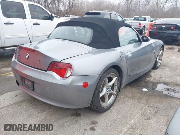2007 BMW Z4 3.0si with VIN 4USBU535X7LX02797, listed as a IAAI auction lot 41520942 with 115,022 mi miles and . Bid and sale history available at DreamBid. Image 4.
