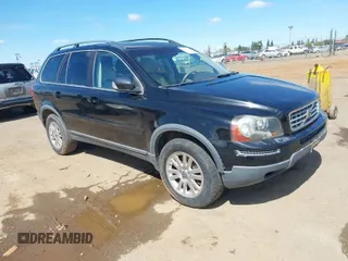 2008 Volvo XC90 I6 with VIN YV4CY982581420128, listed as a IAAI auction lot 41937566 with 229,181 mi miles. Bid and sale history available at carsss.com. Image 1.