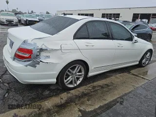 2014 Mercedes-Benz C 250 Sport with VIN WDDGF4HB4EA933398, listed as a Copart auction lot 49122985 with 141,039 mi miles and Clean title. Bid and sale history available at DreamBid. Image 3.