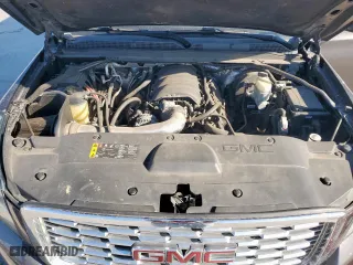 2018 GMC Yukon XL Denali with VIN 1GKS2HKJ2JR363294, listed as a Copart auction lot 49929375 with 0 mi miles and Clean Title. Bid and sale history available at carsss.com. Image 12.