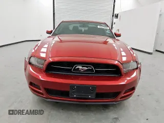 2013 Ford Mustang V6 with VIN 1ZVBP8AM5D5241286, listed as a Copart auction lot 59552325 with 204,939 mi miles and Clean title. Bid and sale history available at DreamBid. Image 5.