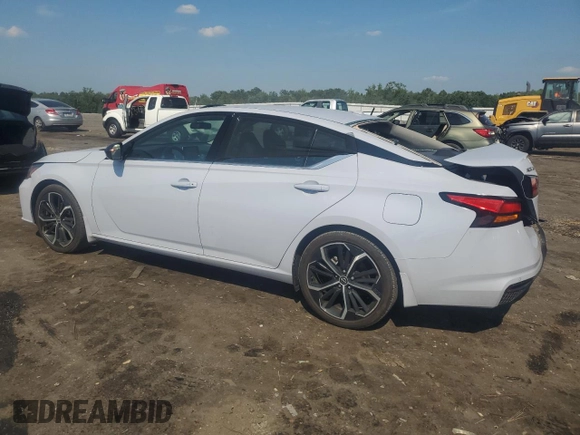 2024 Nissan Altima SR with VIN 1N4BL4CV7RN398845, listed as a Copart auction lot 62087945 with 20,410 mi miles and Salvage title. Bid and sale history available at DreamBid. Image 2.