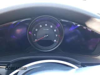 2023 Porsche Cayenne z VIN WP1BA2AYXPDA25379, wystawiony jako Copart lot #38891303 z przebiegiem Nie podano mil oraz . Historia ofert i sprzedaży dostępna na DreamBid. Obrazek 9.