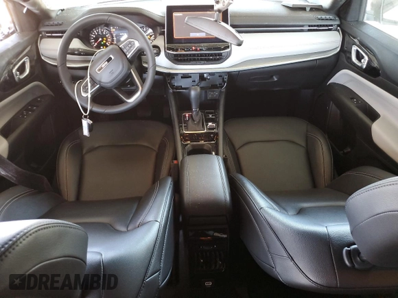 2025 Jeep Compass Limited с VIN 3C4NJDCN2ST546323, выставлен на аукционе Copart как лот 62909375 с пробегом 5 151 миль миль и На запчасти • Non repairable. История ставок и продаж доступна на DreamBid. Изображение 8.