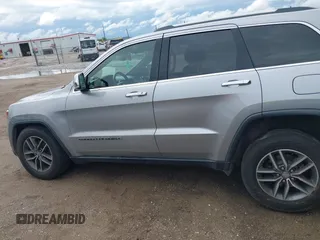 2017 Jeep Grand Cherokee Limited with VIN 1C4RJFBG9HC776459, listed as a IAAI auction lot 42182641 with 146,948 mi miles and . Bid and sale history available at DreamBid. Image 14.