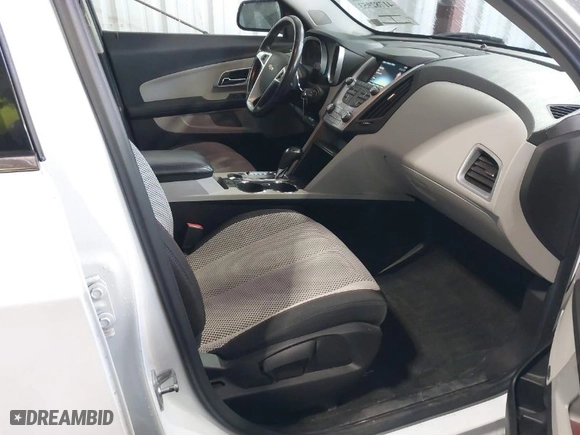 2017 Chevrolet Equinox LT with VIN 2GNALCEK0H1519886, listed as a IAAI auction lot 41782953 with 111,055 mi miles. Bid and sale history available at carsss.com. Image 5.
