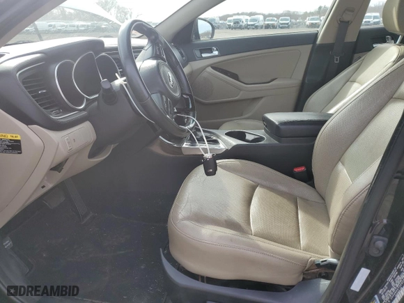 2014 Kia Optima EX with VIN 5XXGN4A72EG269531, listed as a Copart auction lot 51856685 with 151,386 mi miles and Clean Title. Bid and sale history available at carsss.com. Image 7.