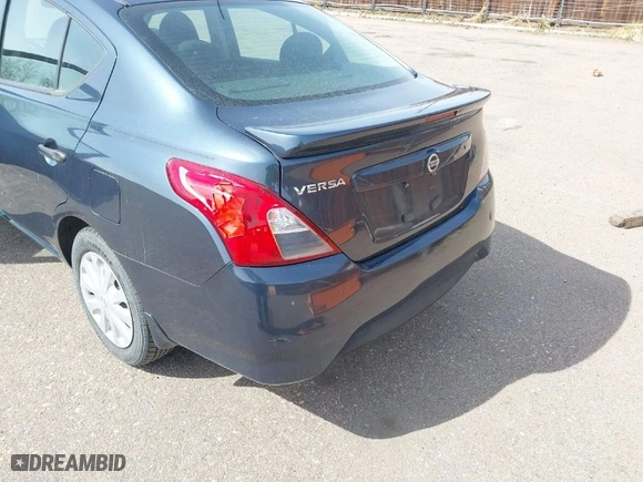 2017 Nissan Versa Sedan SV with VIN 3N1CN7AP8HL830455, listed as a IAAI auction lot 41837678 with 107,067 mi miles. Bid and sale history available at carsss.com. Image 6.