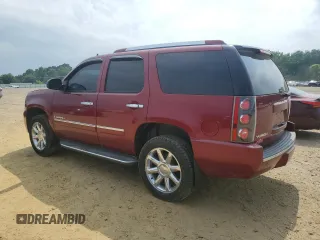 2009 GMC Yukon Denali z VIN 1GKFK03249R210700, wystawiony jako Copart lot #57426195 z przebiegiem 216 561 mil mil oraz Czysty tytuł • Clean title. Historia ofert i sprzedaży dostępna na DreamBid. Obrazek 2.