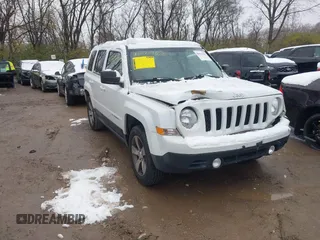 2016 Jeep Patriot High Altitude Edition with VIN 1C4NJRFB4GD639081, listed as a IAAI auction lot 40924588 with 123,668 mi miles. Bid and sale history available at carsss.com. Image 1.