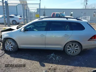 2011 Volkswagen Jetta SportWagen TDI with VIN 3VWPL7AJ0BM672093, listed as a IAAI auction lot 41849075 with 205,684 mi miles. Bid and sale history available at carsss.com. Image 15.