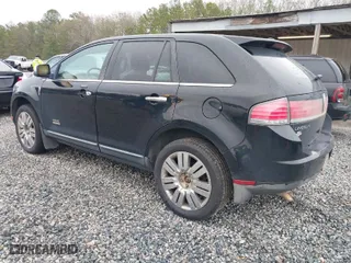 2009 Lincoln MKX with VIN 2LMDU88C49BJ00892, listed as a IAAI auction lot 41325664 with 207,002 mi miles. Bid and sale history available at carsss.com. Image 3.
