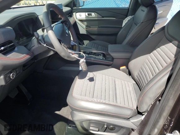 2025 Ford Explorer ST-Line with VIN 1FMUK7KH6SGA64976, listed as a Copart auction lot 46298065 with 1,346 mi miles and Salvage title. Bid and sale history available at DreamBid. Image 7.