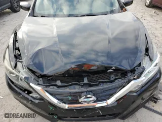 2016 Nissan Altima 2.5 SV with VIN 1N4AL3AP3GC128224, listed as a Copart auction lot 83550164 with 67,935 mi miles and Salvage Title. Bid and sale history available at carsss.com. Image 11.