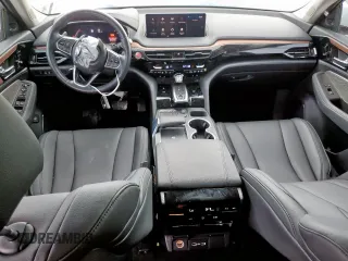 2022 Acura MDX with VIN 5J8YD9H3XNL004090, listed as a Copart auction lot 60478025 with 45,041 mi miles and Salvage title. Bid and sale history available at DreamBid. Image 8.