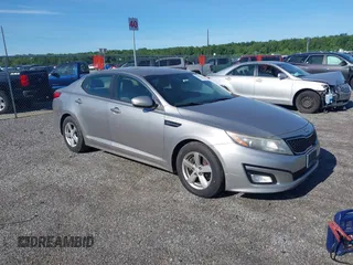 2014 Kia Optima LX z VIN 5XXGM4A75EG315789, wystawiony jako IAAI lot #42307422 z przebiegiem 226 009 mil mil oraz . Historia ofert i sprzedaży dostępna na DreamBid. Obrazek 1.