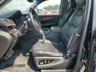 2016 Cadillac Escalade z VIN 1GYS4AKJ8GR350713, wystawiony jako Copart lot #67695434 z przebiegiem 120 942 mil mil oraz Szkoda całkowita • Salvage title. Historia ofert i sprzedaży dostępna na DreamBid. Obrazek 7.