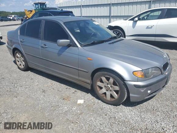 2005 BMW 3 Series 325i with VIN WBAET37445NJ84826, listed as a Copart auction lot 66812854 with 173,675 mi miles and Clean Title. Bid and sale history available at carsss.com. Image 4.