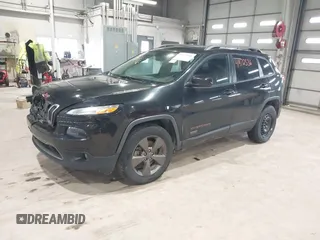 2016 Jeep Cherokee Latitude with VIN 1C4PJMCB5GW289738, listed as a IAAI auction lot 41472536 with 175,292 mi miles. Bid and sale history available at carsss.com. Image 18.