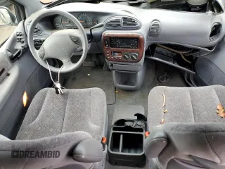 2000 Chrysler Town & Country LX z VIN 1C4GP44G5YB516136, wystawiony jako Copart lot #78693894 z przebiegiem 71 708 mil mil oraz Szkoda całkowita • Salvage title. Historia ofert i sprzedaży dostępna na DreamBid. Obrazek 8.