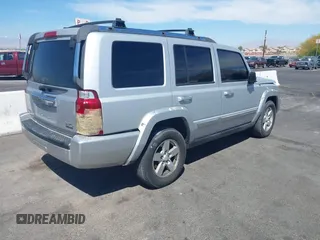 2006 Jeep Commander Limited with VIN 1J8HH58226C253433, listed as a IAAI auction lot 42028340 with 132,387 mi miles. Bid and sale history available at carsss.com. Image 4.