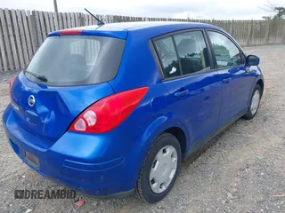 2009 Nissan Versa 1.8 S with VIN 3N1BC13E79L425943, listed as a IAAI auction lot 42198557 with 217,059 mi miles. Bid and sale history available at carsss.com. Image 4.
