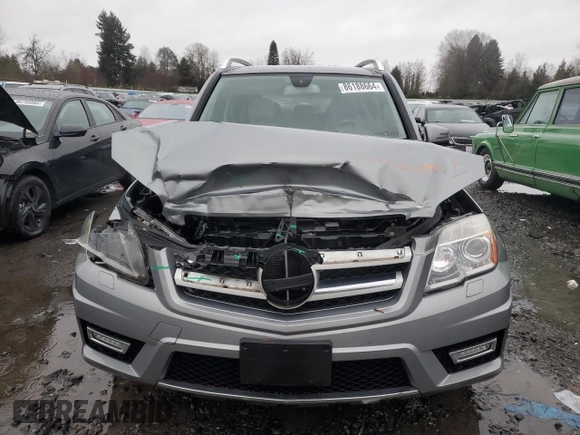 2010 Mercedes-Benz GLK 350 with VIN WDCGG8HBXAF499428, listed as a Copart auction lot 86188664 with 177,808 mi miles and Salvage Title. Bid and sale history available at DreamBid. Image 5.