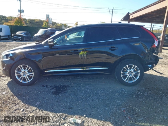 2015 Volvo XC60 T5 Drive-E Platinum с VIN YV440MDD3F2616436, выставлен на аукционе IAAI как лот 40616813 с пробегом 131 847 миль миль и . История ставок и продаж доступна на DreamBid. Изображение 14.