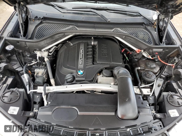 2015 BMW X6 xDrive35i with VIN 5UXKU2C50F0F94731, listed as a Copart auction lot 61715033 with 101,886 mi miles. Bid and sale history available at carsss.com. Image 12.