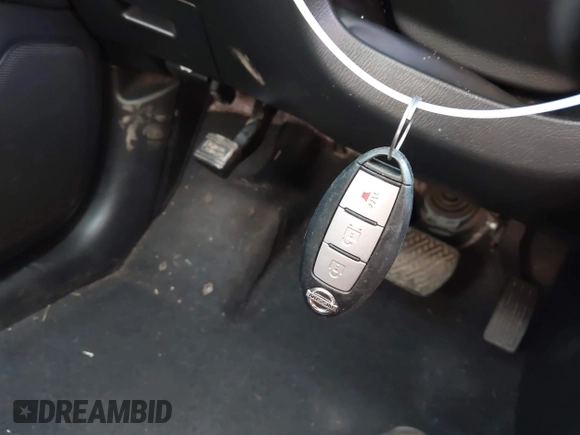2013 Nissan Pathfinder SV with VIN 5N1AR2MM0DC672059, listed as a IAAI auction lot 42137816 with 138,853 mi miles and . Bid and sale history available at DreamBid. Image 11.