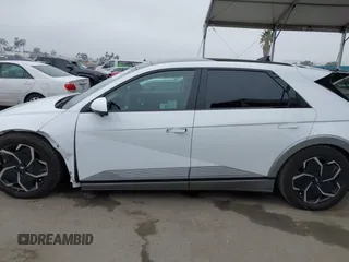 2024 Hyundai Ioniq 5 Limited z VIN KM8KR4DE3RU331605, wystawiony jako IAAI lot #42162513 z przebiegiem 3048 mil mil oraz . Historia ofert i sprzedaży dostępna na DreamBid. Obrazek 15.