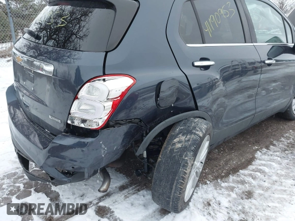 2018 Chevrolet Trax Premier with VIN 3GNCJRSB2JL267942, listed as a IAAI auction lot 41190953 with 39,918 mi miles. Bid and sale history available at carsss.com. Image 20.