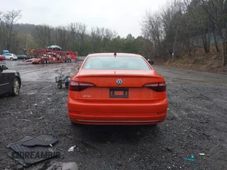 2020 Volkswagen Jetta S z VIN 3VWCB7BU1LM047424, wystawiony jako IAAI lot #41989854 z przebiegiem 36 020 mil mil oraz . Historia ofert i sprzedaży dostępna na DreamBid. Obrazek 17.