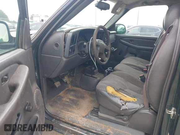 2004 GMC Sierra 1500 Work Truck z VIN 1GTEK14X24Z336389, wystawiony jako IAAI lot #41364536 z przebiegiem 256 450 mil mil oraz . Historia ofert i sprzedaży dostępna na DreamBid. Obrazek 5.