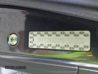 2021 Kia Forte LXS z VIN 3KPF24AD4ME326202, wystawiony jako IAAI lot #42160610 z przebiegiem 63 901 mil mil oraz . Historia ofert i sprzedaży dostępna na DreamBid. Obrazek 9.