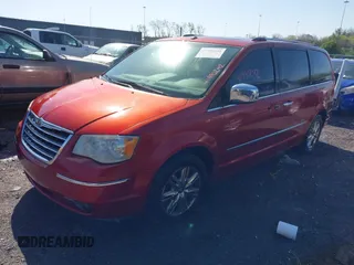 2008 Chrysler Town & Country Limited with VIN 2A8HR64X98R629057, listed as a IAAI auction lot 41990242 with 261,501 mi miles. Bid and sale history available at carsss.com. Image 2.