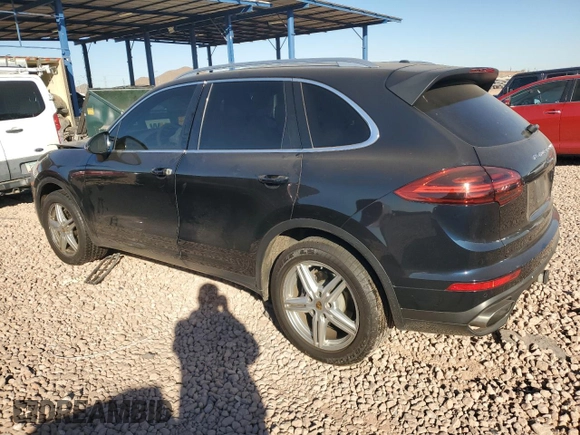 2016 Porsche Cayenne z VIN WP1AA2A27GLA08049, wystawiony jako Copart lot #87113884 z przebiegiem 125 603 mil mil oraz Szkoda całkowita • Salvage title. Historia ofert i sprzedaży dostępna na DreamBid. Obrazek 2.