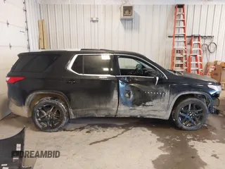 2018 Chevrolet Traverse LT Leather with VIN 1GNEVHKW5JJ215903, listed as a IAAI auction lot 41351125 with 136,739 mi miles. Bid and sale history available at carsss.com. Image 13.