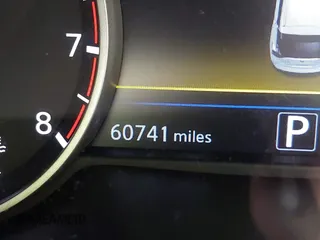2018 Nissan Murano S z VIN 5N1AZ2MG4JN136385, wystawiony jako IAAI lot #41974283 z przebiegiem 60 741 mil mil oraz . Historia ofert i sprzedaży dostępna na DreamBid. Obrazek 15.