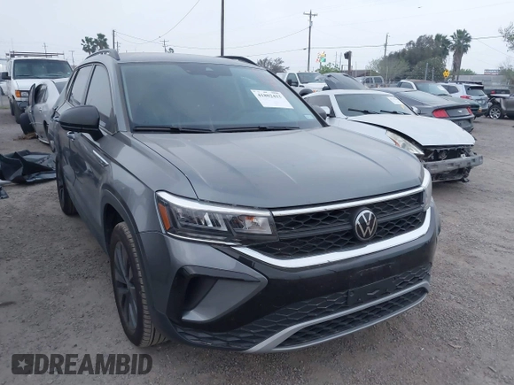 2024 Volkswagen Taos S с VIN 3VV5X7B26RM078934, выставлен на аукционе IAAI как лот 41802423 с пробегом 12 233 миль миль и . История ставок и продаж доступна на DreamBid. Изображение 1.