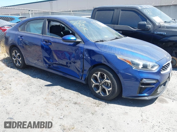 2021 Kia Forte LXS with VIN 3KPF24AD6ME278962, listed as a IAAI auction lot 42412267 with 38,158 mi miles and . Bid and sale history available at DreamBid. Image 1.
