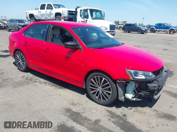 2016 Volkswagen Jetta Sport с VIN 3VWD17AJ0GM275032, выставлен на аукционе IAAI как лот 42392336 с пробегом 68 473 миль миль и . История ставок и продаж доступна на DreamBid. Изображение 1.