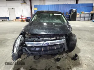 2010 Ford Fusion SE z VIN 3FAHP0HA1AR416870, wystawiony jako Copart lot #55585835 z przebiegiem 58 211 mil mil oraz Szkoda całkowita • Salvage title. Historia ofert i sprzedaży dostępna na DreamBid. Obrazek 5.